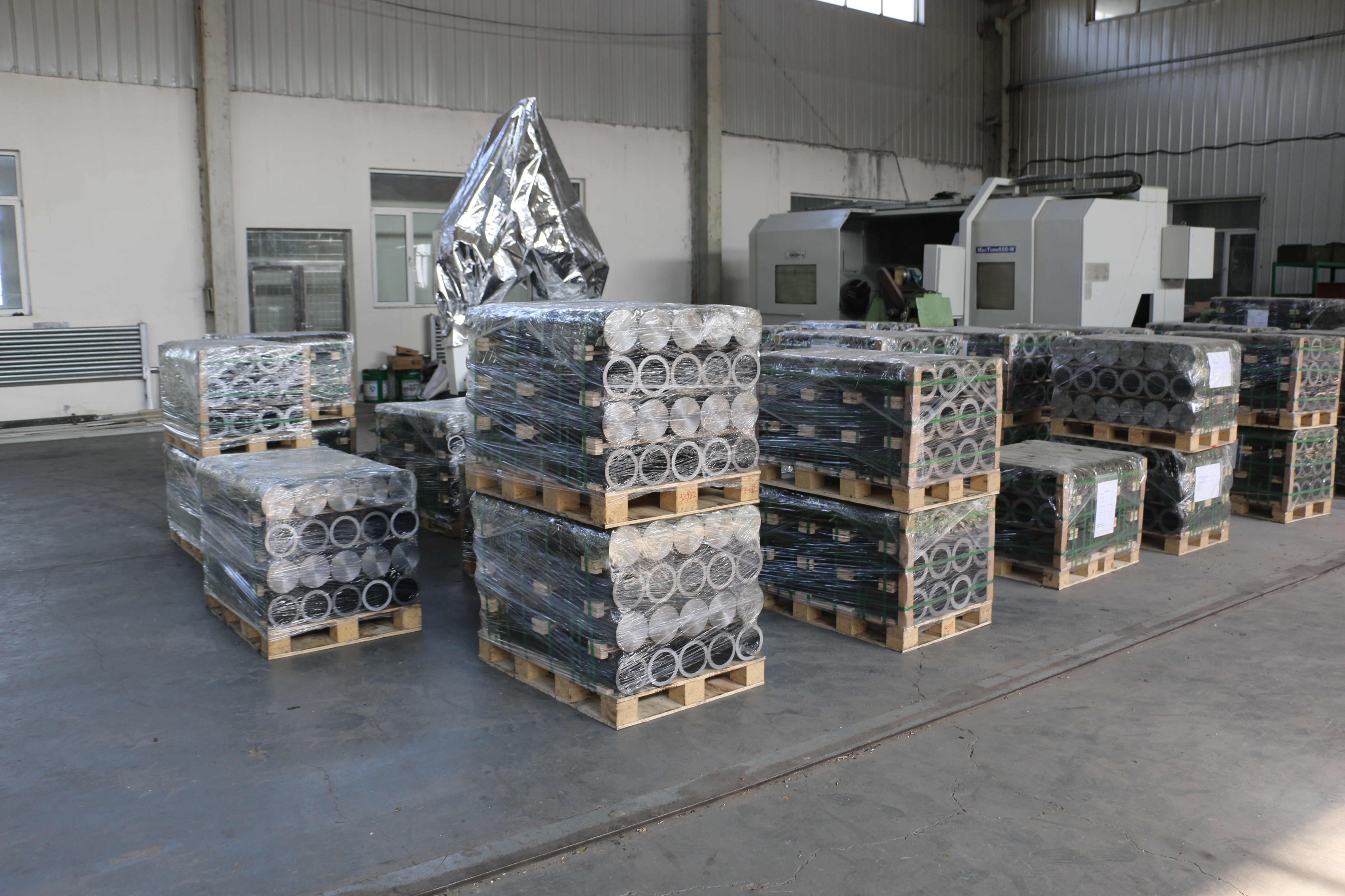 辽宁旭日重工科技有限公司 高精度液压缸筒High Precision Hydraulic Cylinder